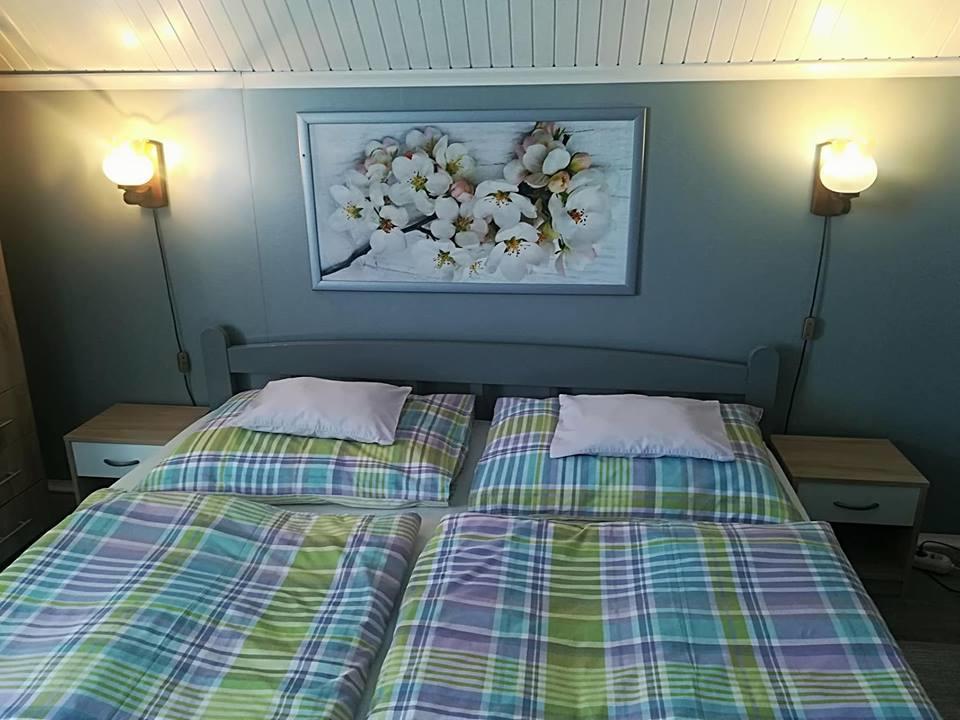 Joli Guesthouse Ordacsehi Eksteriør bilde