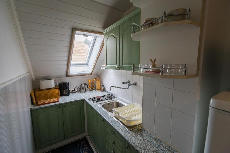 Joli Guesthouse Ordacsehi Eksteriør bilde